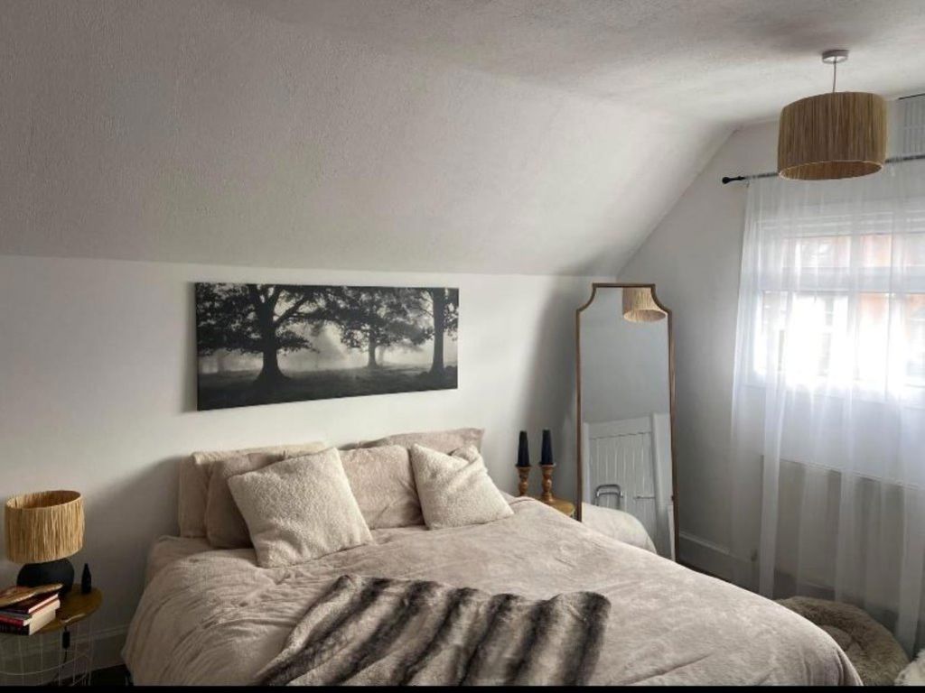 Property photo 3 of 4