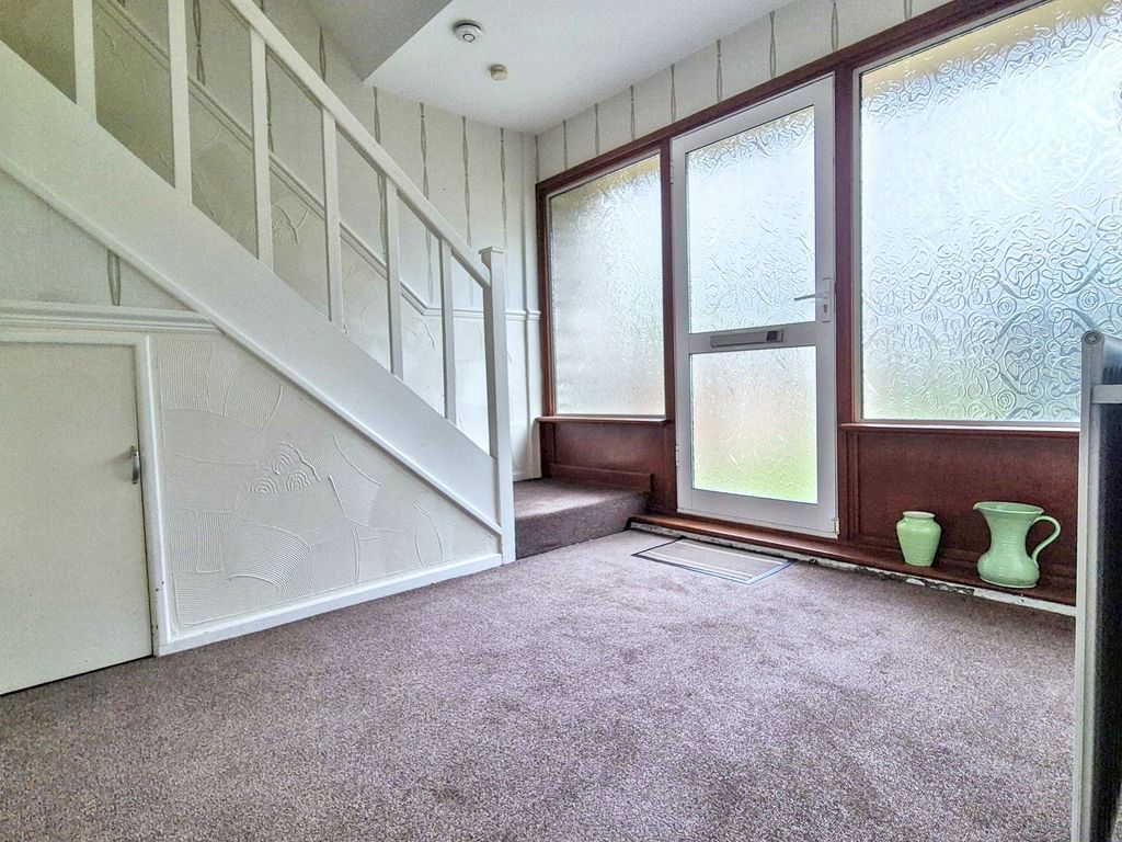 Property photo 3 of 23