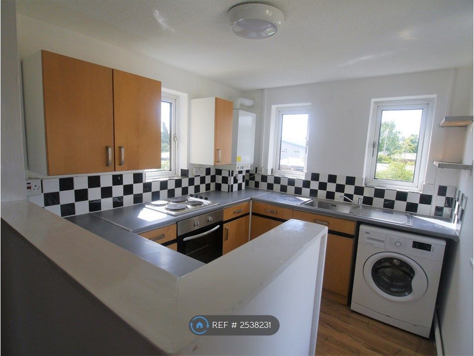 Property photo 3 of 7