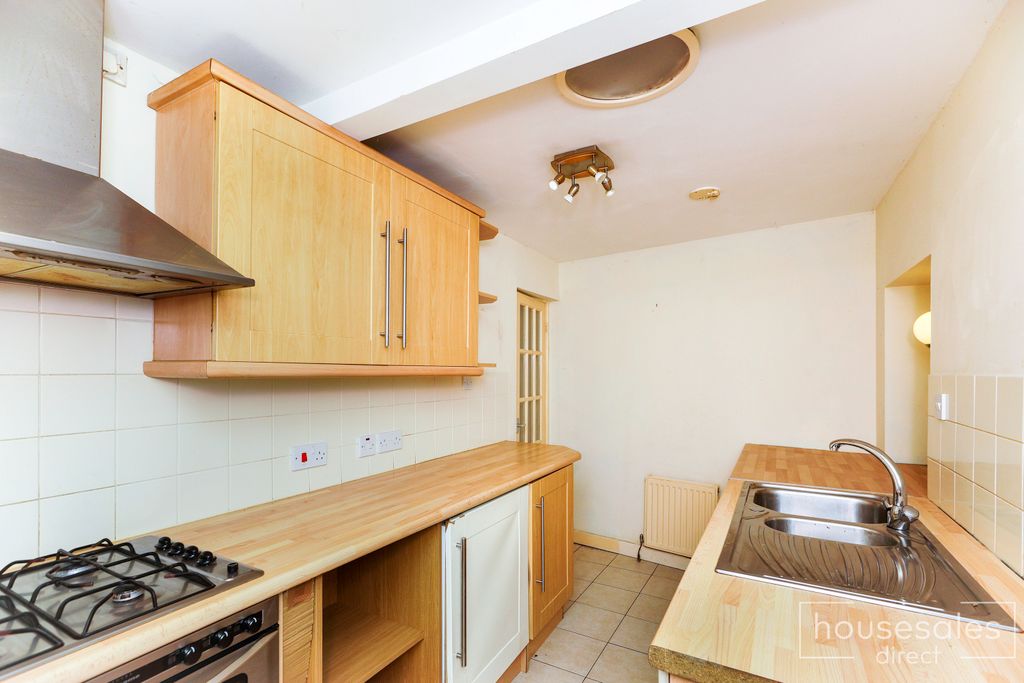 Property photo 3 of 20