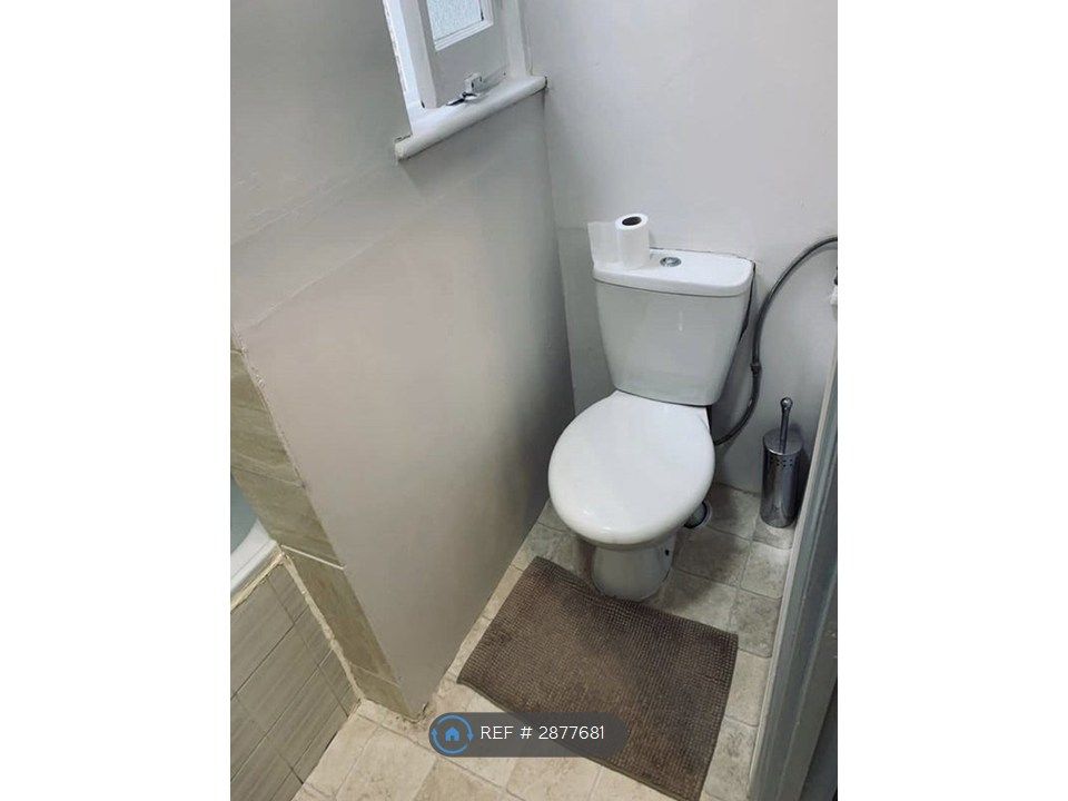 Property photo 3 of 4