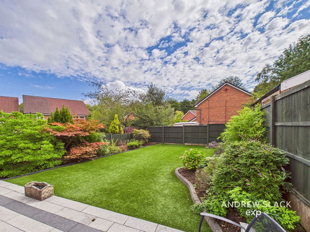 Property photo 2 of 16