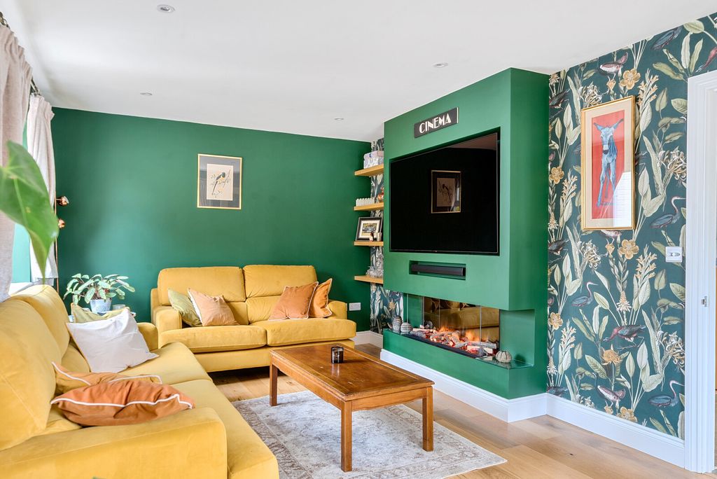 Property photo 2 of 24 1355386-14-68c86B...