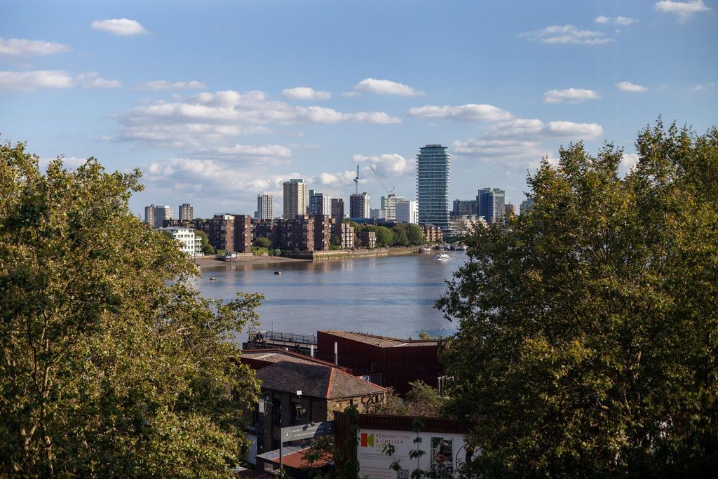 Property photo 3 of 3