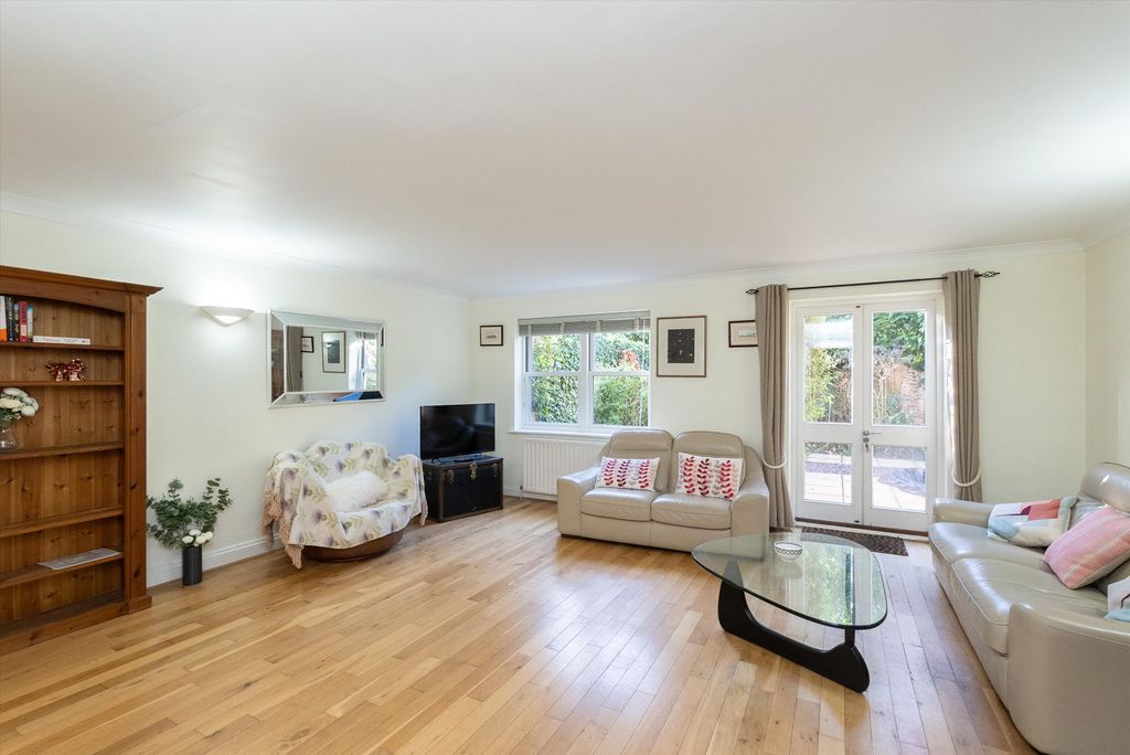 Property photo 3 of 15 Image