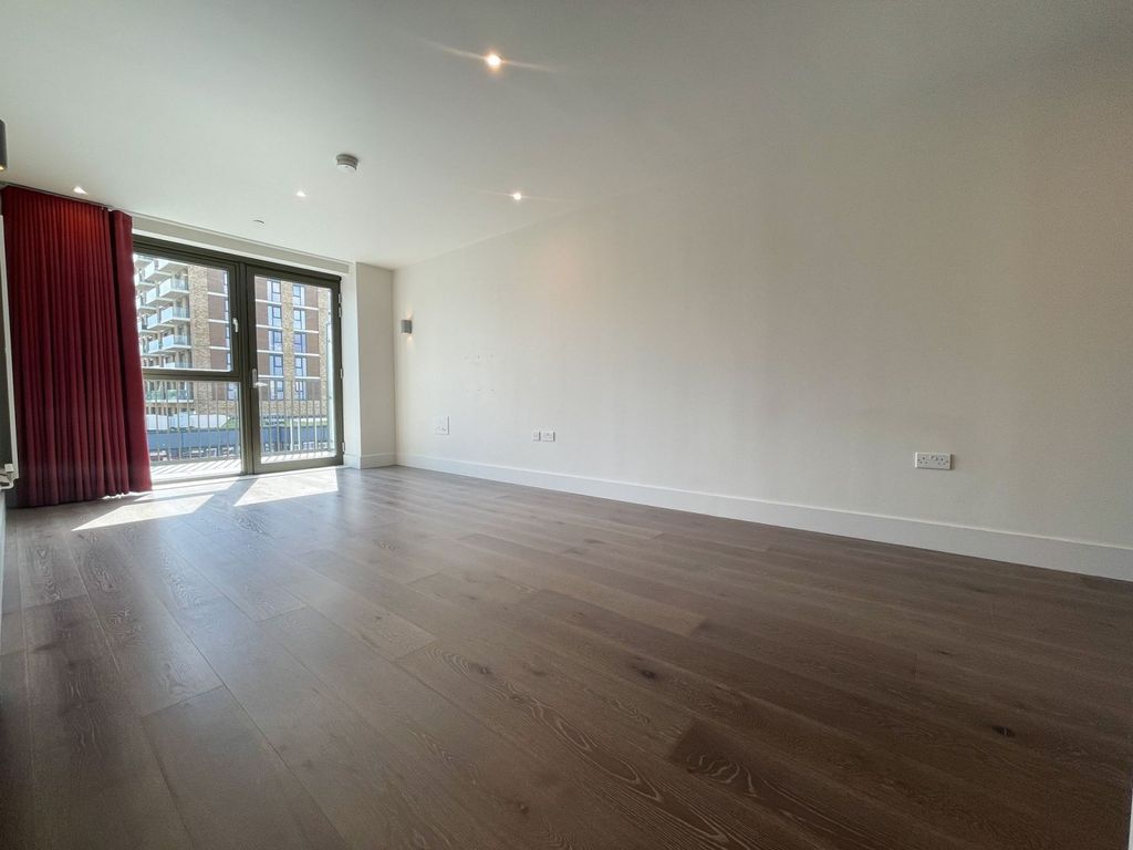 Property photo 2 of 14 Gallery