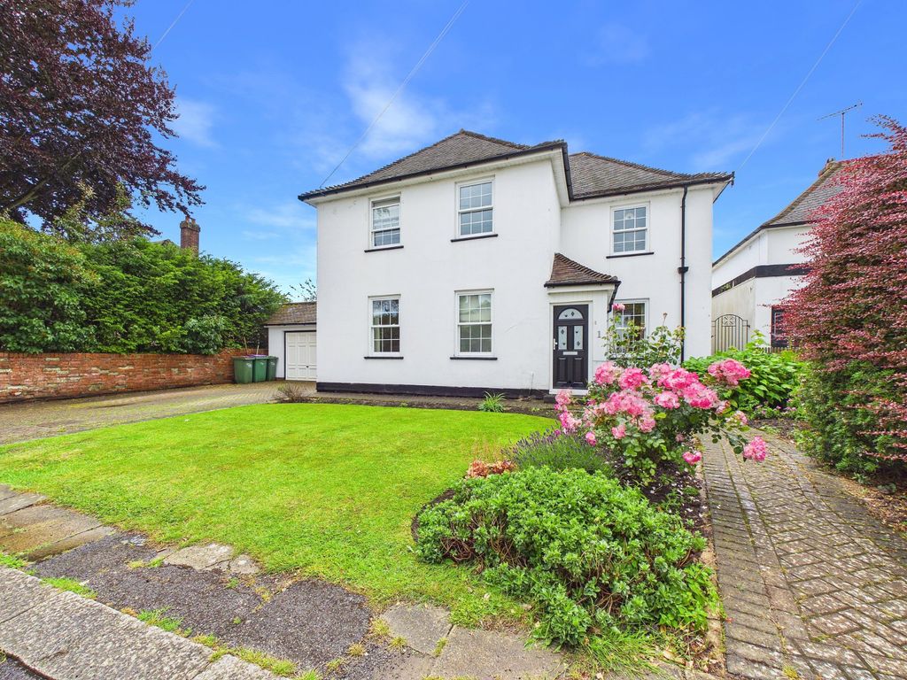 Property photo 1 of 18 Frontage