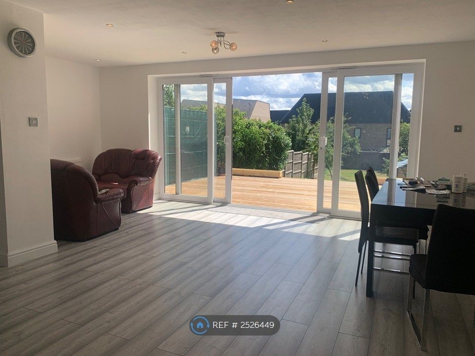 Property photo 3 of 15