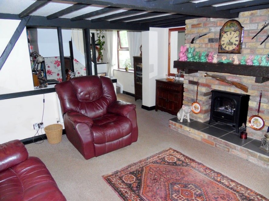 Property photo 3 of 10