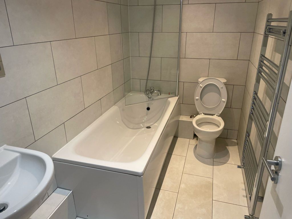 Property photo 2 of 4