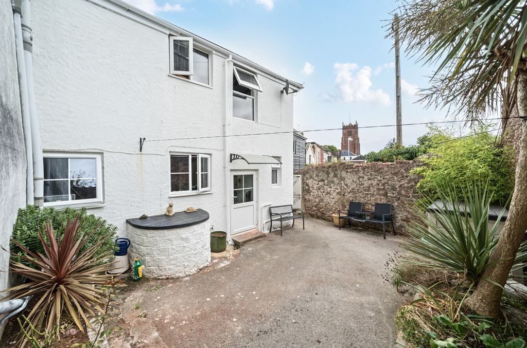 Property photo 1 of 20 1 - 1326394-20-6878dc...