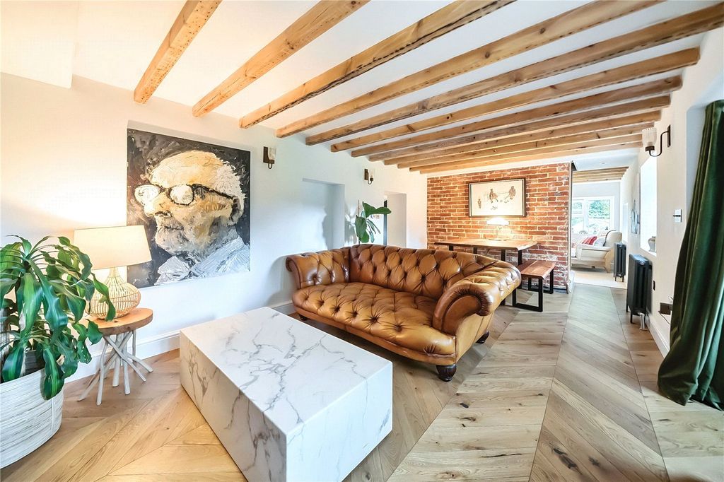 Property photo 2 of 11 Picture No. 03