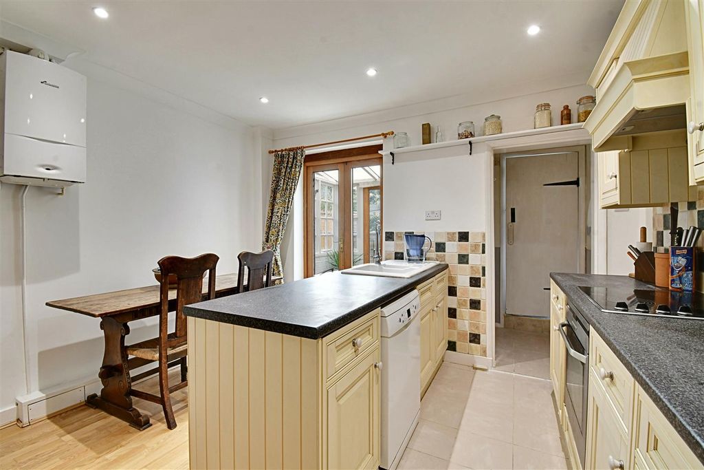 Property photo 2 of 19 Kitchen 1.Jpg