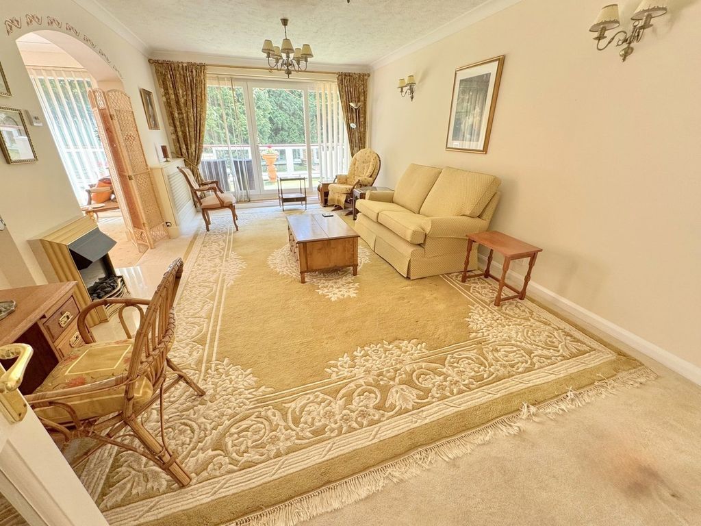 Property photo 3 of 30