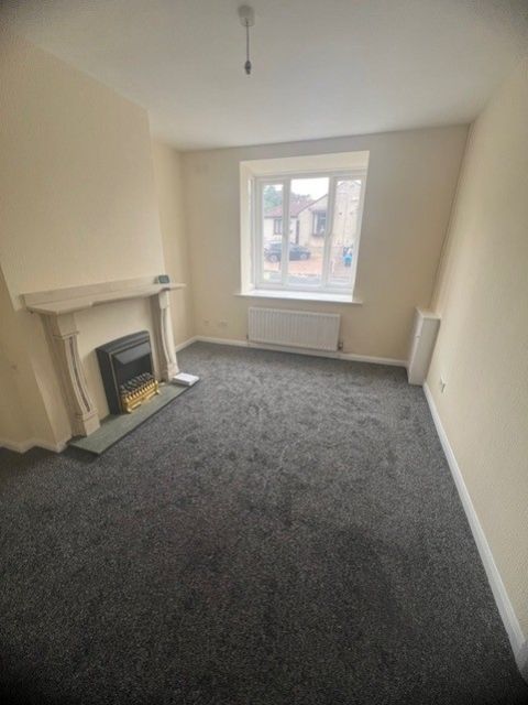 Property photo 2 of 8 13 Peebles Grove (4)