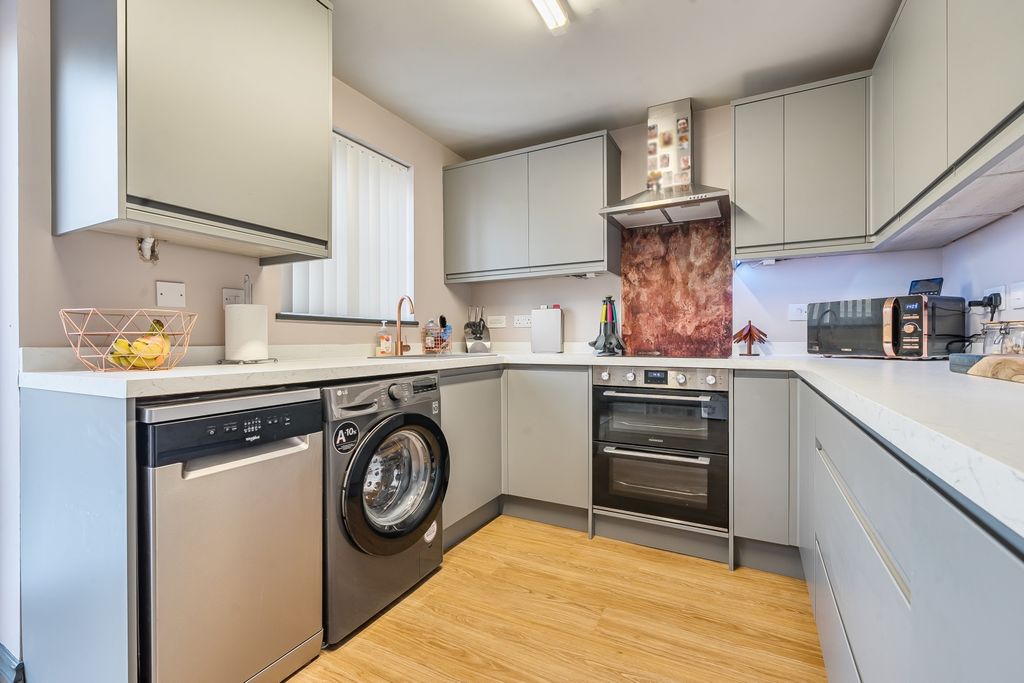 Property photo 3 of 10 1396083-5-695d20Ebc9Ba0