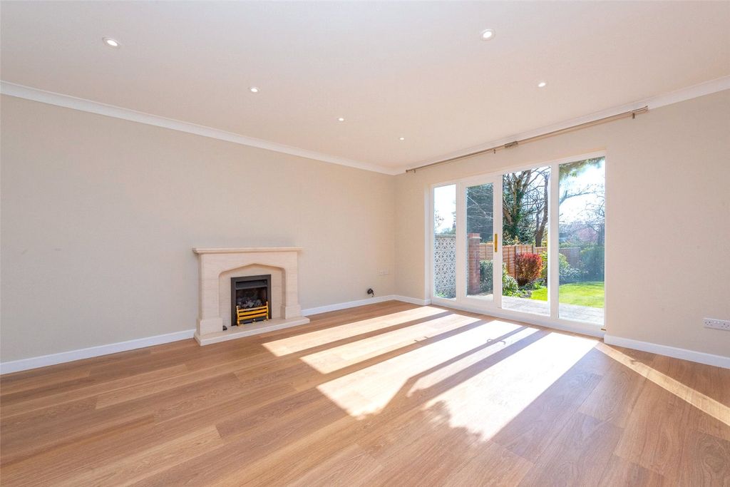 Property photo 2 of 14 Picture No. 09