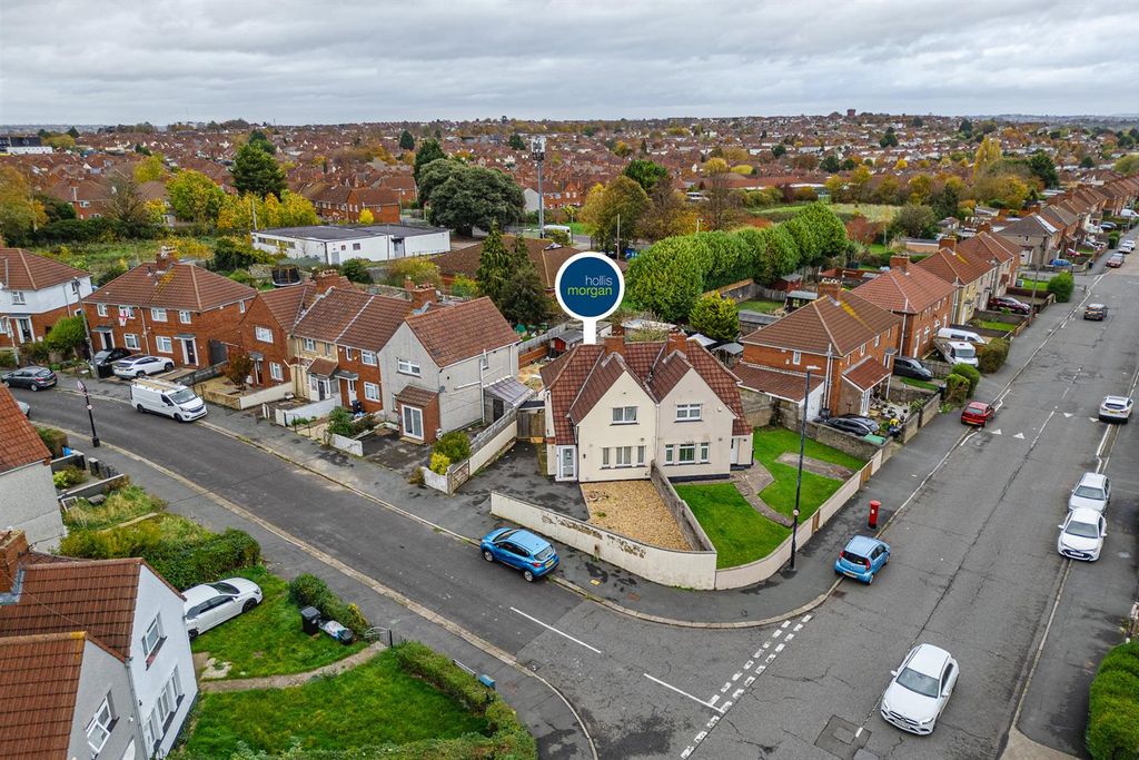 Property photo 1 of 20 35 Poyntz Road, Knowle, Bristol Bs4 1Hh | Freehold