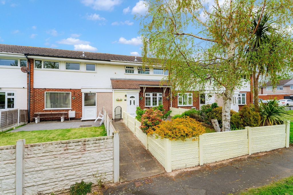 Property photo 1 of 18