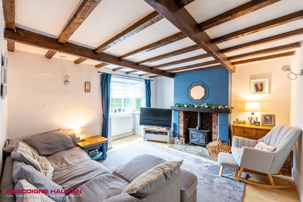 Property photo 2 of 26 Living Room