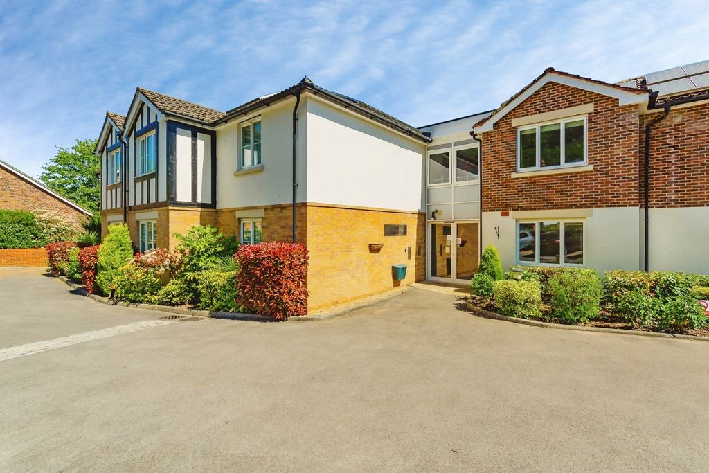 Property photo 1 of 17 Pbox-Img.Jpg