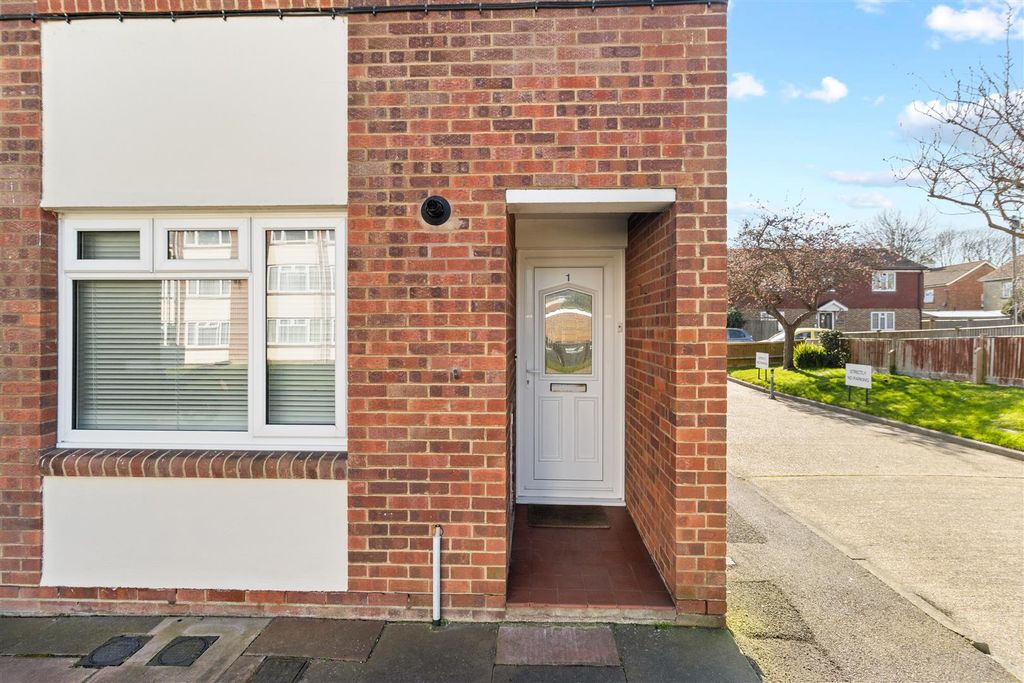 Property photo 3 of 43 Front Door.Jpg