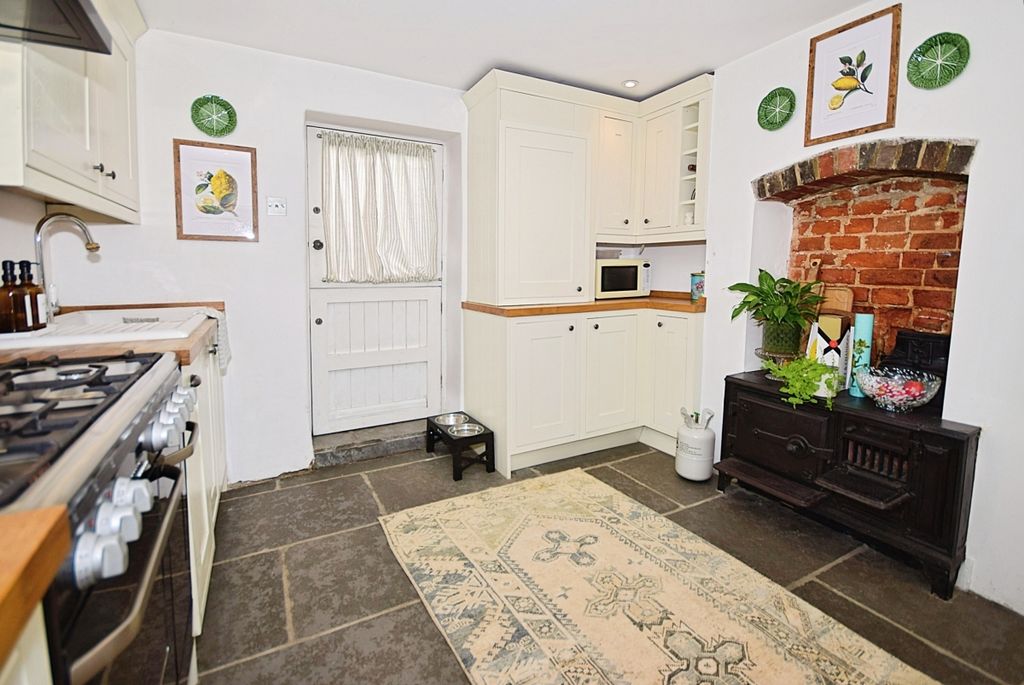 Property photo 3 of 11 8E94E464-Dsc_4210