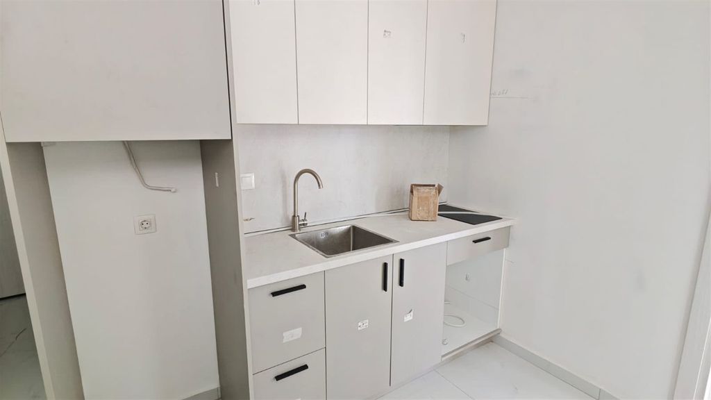 Property photo 1 of 7 For Sale – Apartment 64 Sq.m. In Vardaris, Thessaloniki