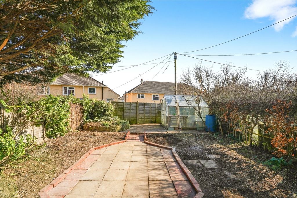 Property photo 2 of 11 Picture No. 02