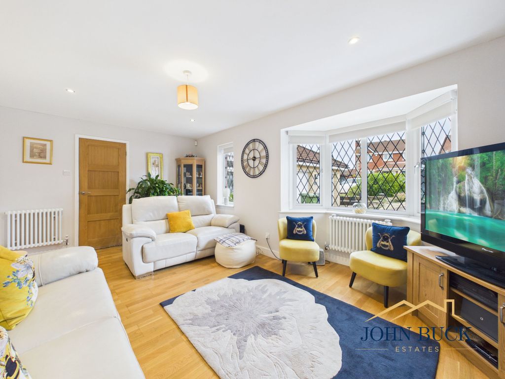 Property photo 3 of 22