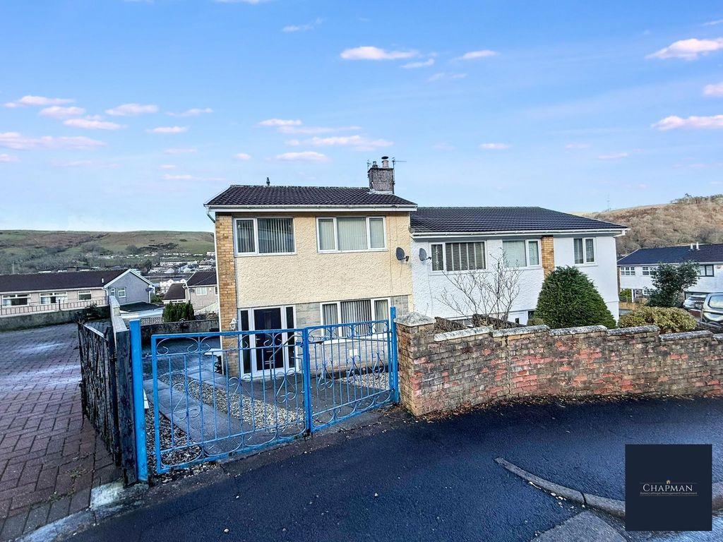 Property photo 1 of 26