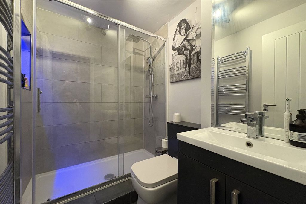 Property photo 3 of 8 Picture No. 05