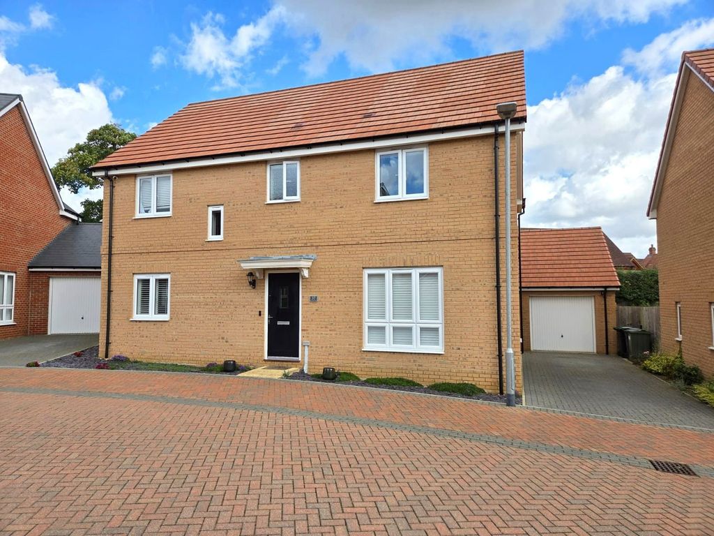 Property photo 1 of 28