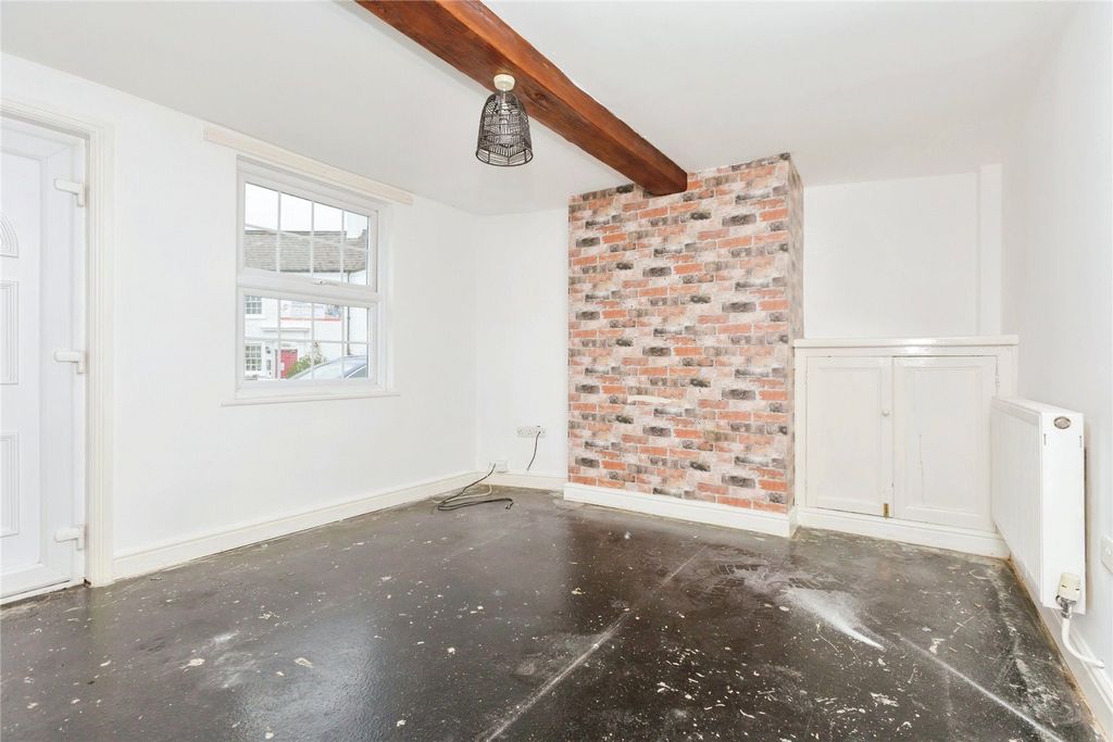 Property photo 3 of 17 Picture No. 11