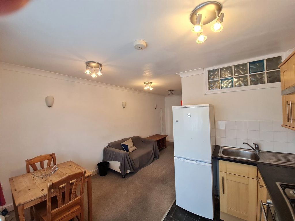 Property photo 3 of 7 Picture No. 26