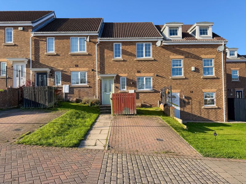 Property photo 1 of 12 External