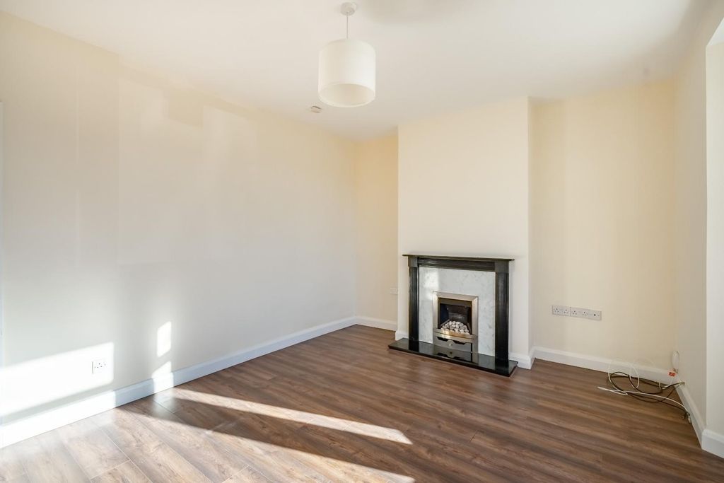 Property photo 2 of 15 Living Room