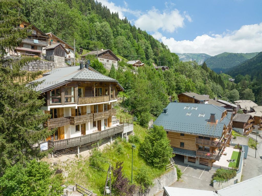 Property photo 1 of 11 Morzine Chalet For S