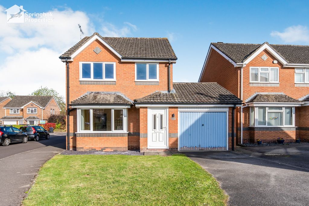 Property photo 1 of 16 Front View