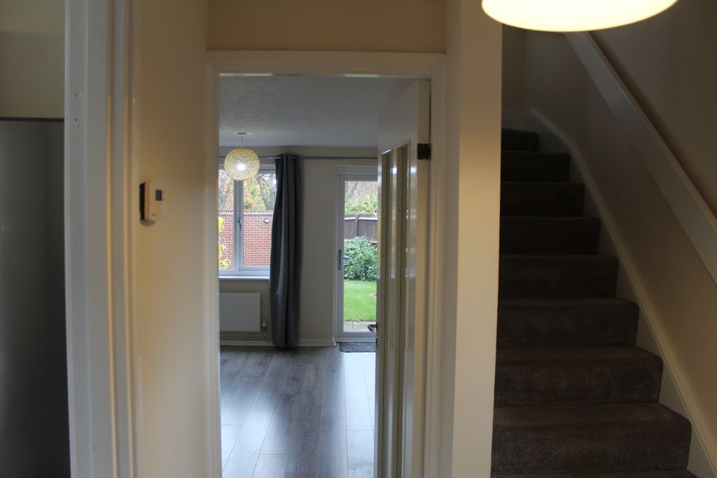 Property photo 3 of 17 Photo 4