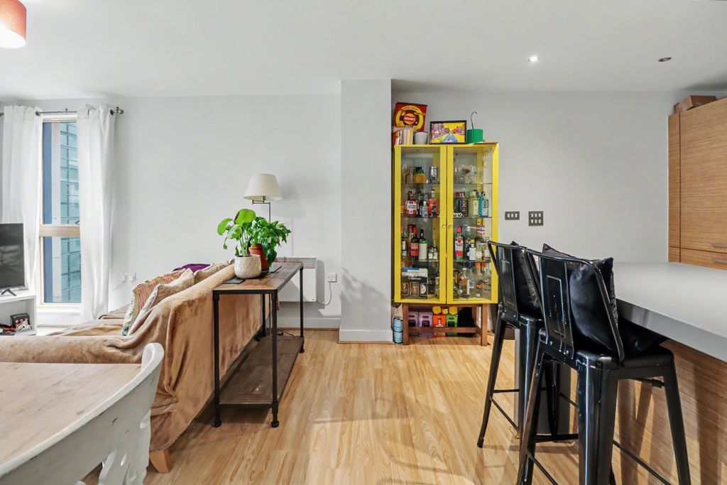 Property photo 3 of 14 Img_6599