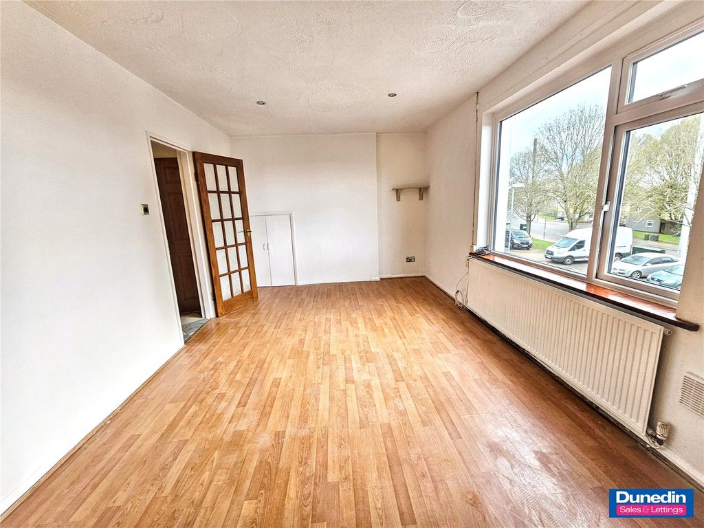 Property photo 2 of 13 Picture No. 07