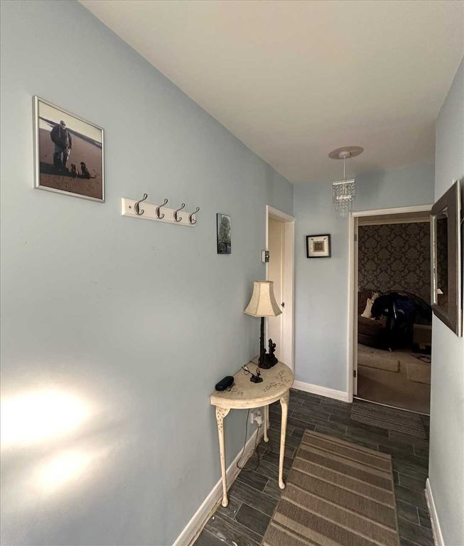 Property photo 3 of 19 L-Shaped Entrance Hall