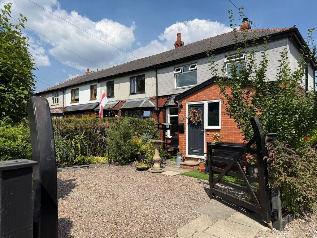 Property photo 1 of 36