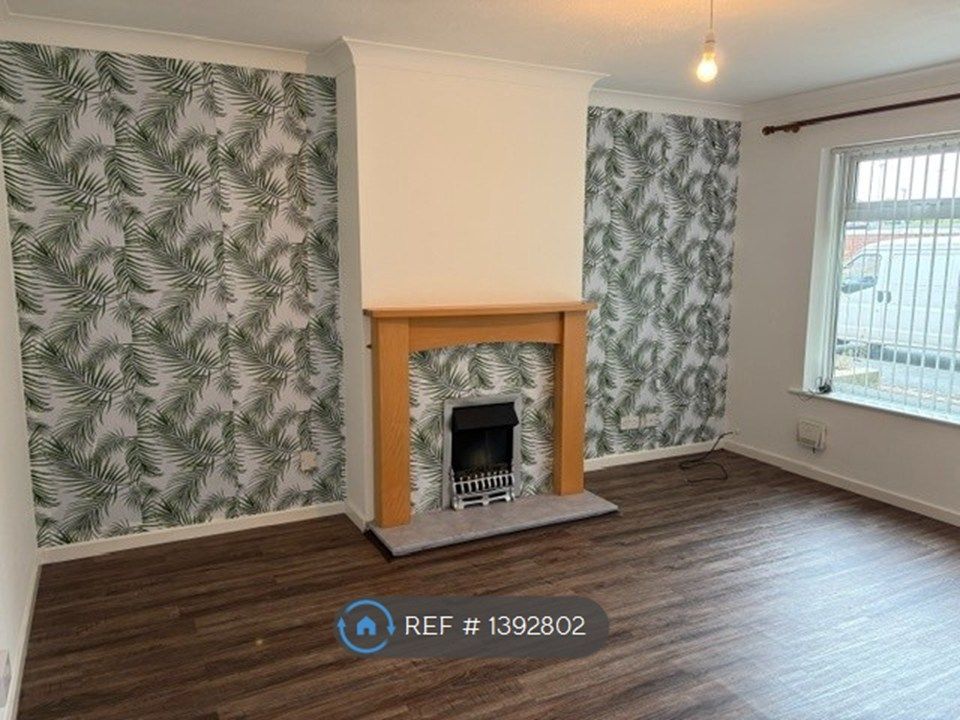 Property photo 2 of 9 Living Room
