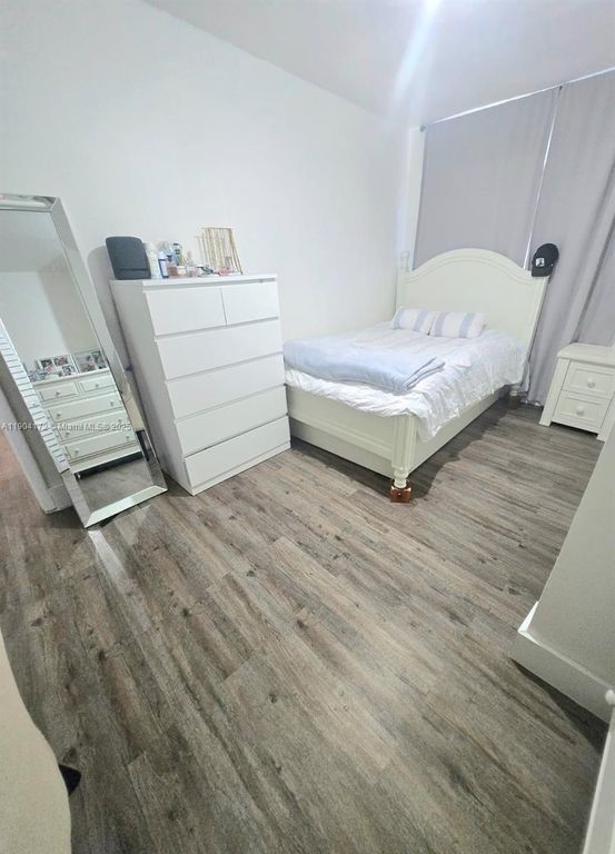 Property photo 2 of 10 <Alttext/>