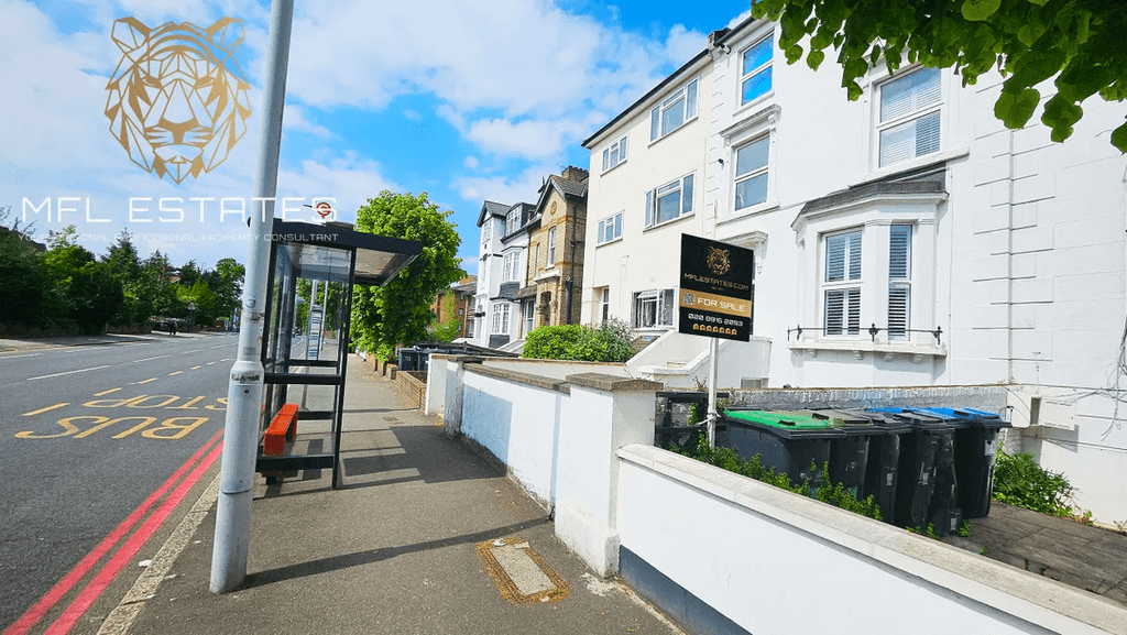 Property photo 3 of 12 Gallery