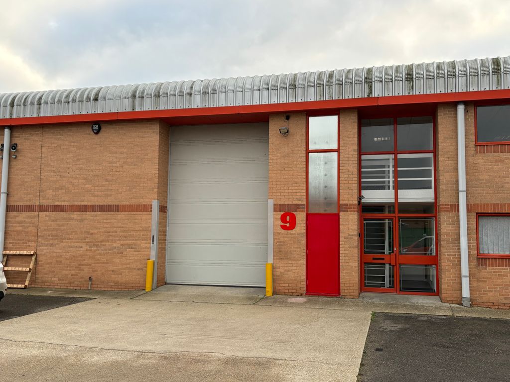 Property photo 3 of 10