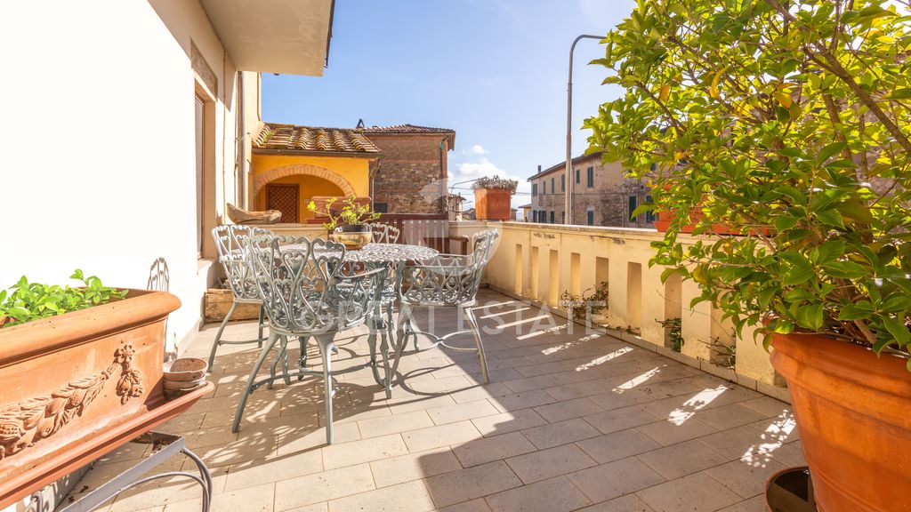 Property photo 3 of 28 Exteriors