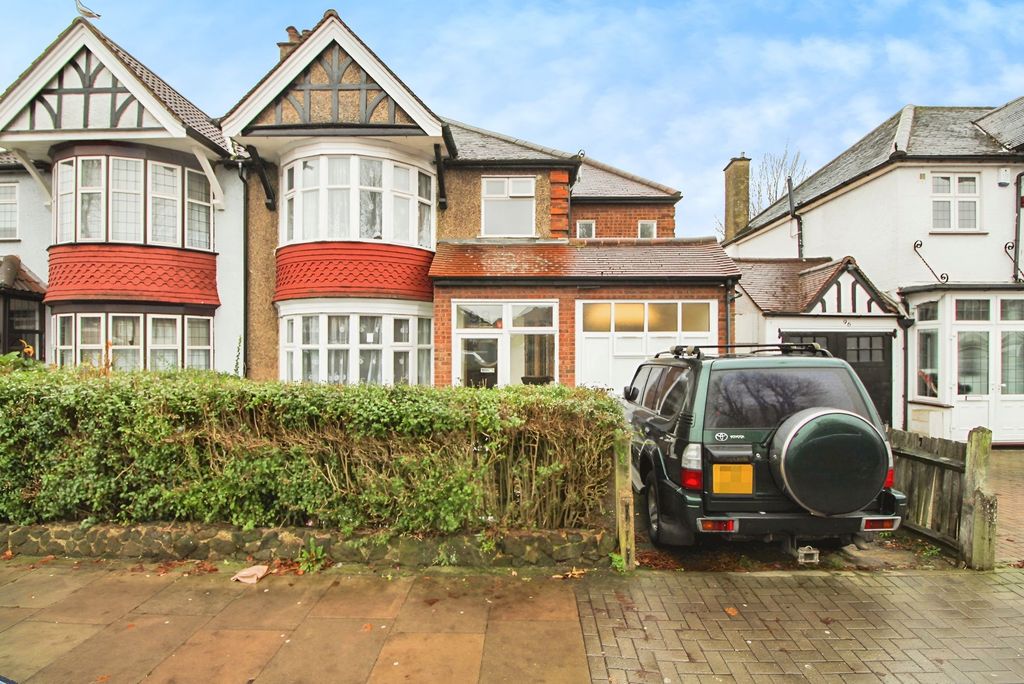 Property photo 1 of 24